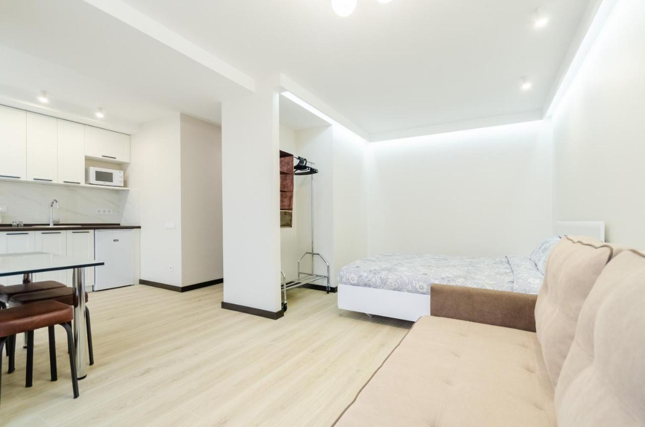 Artal Apartment On Obolonsky Avenue 31 Kiew Exterior foto