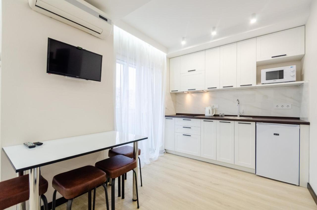 Artal Apartment On Obolonsky Avenue 31 Kiew Exterior foto